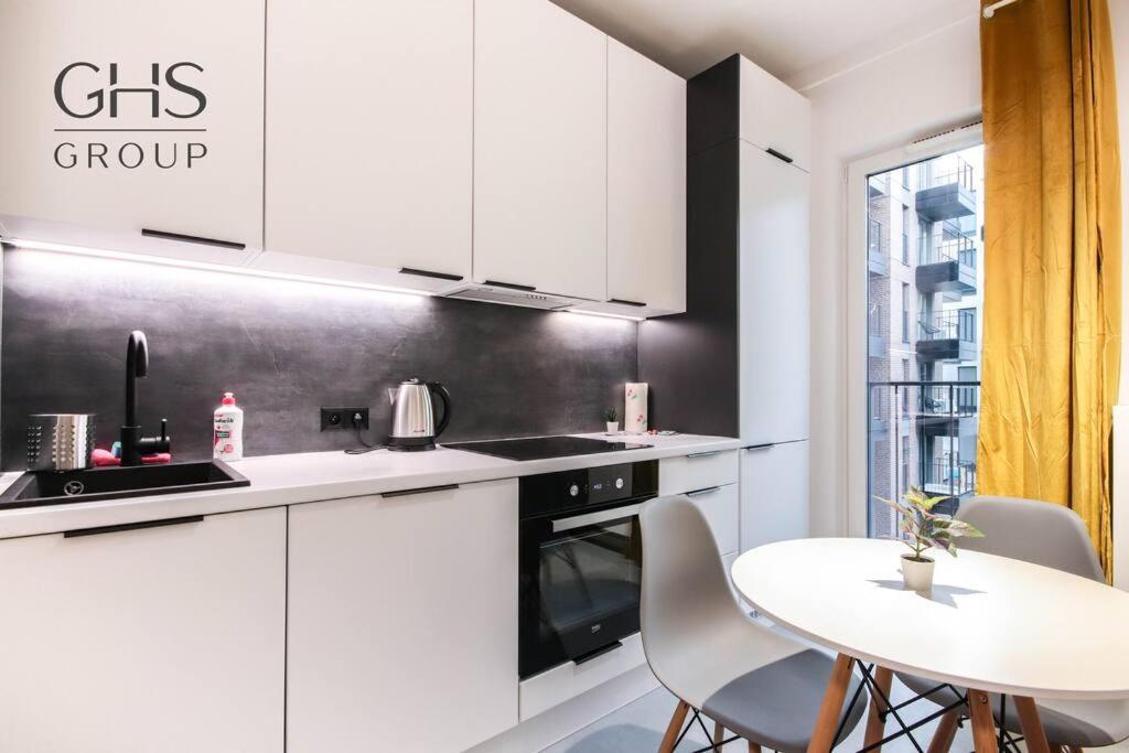 Апартаменты Stylowy Apartament Blisko Dworca Glownego Краков Экстерьер фото