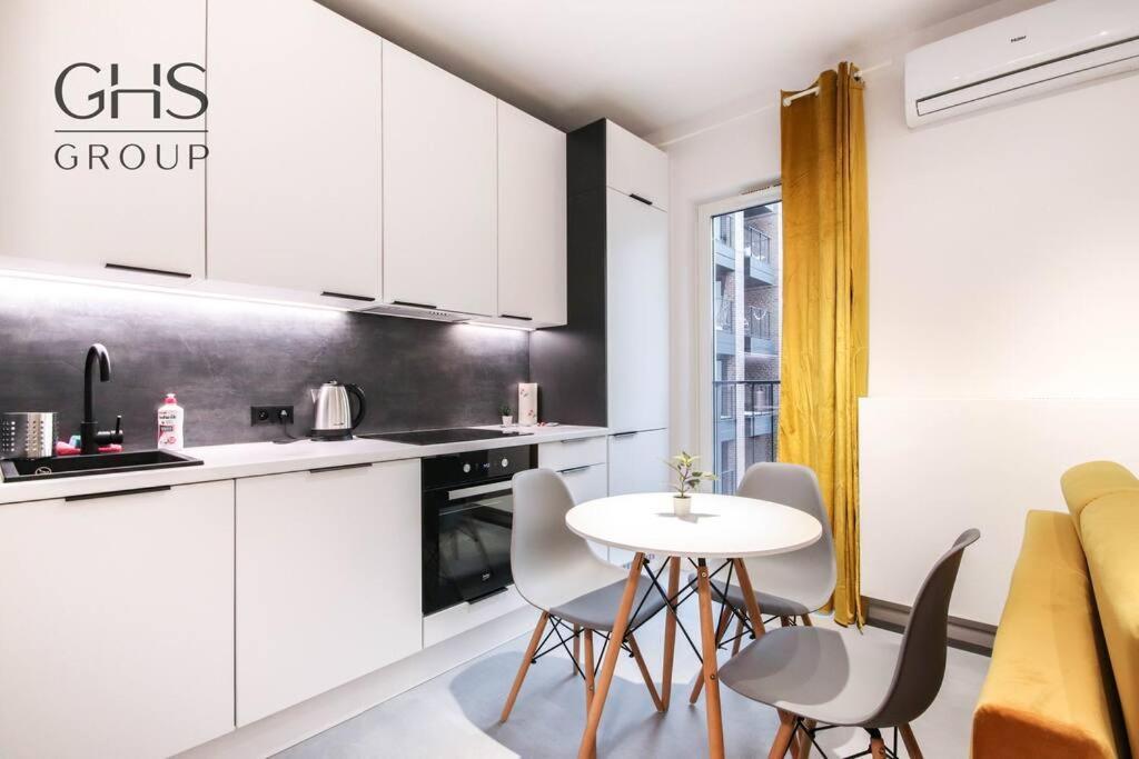 Апартаменты Stylowy Apartament Blisko Dworca Glownego Краков Экстерьер фото